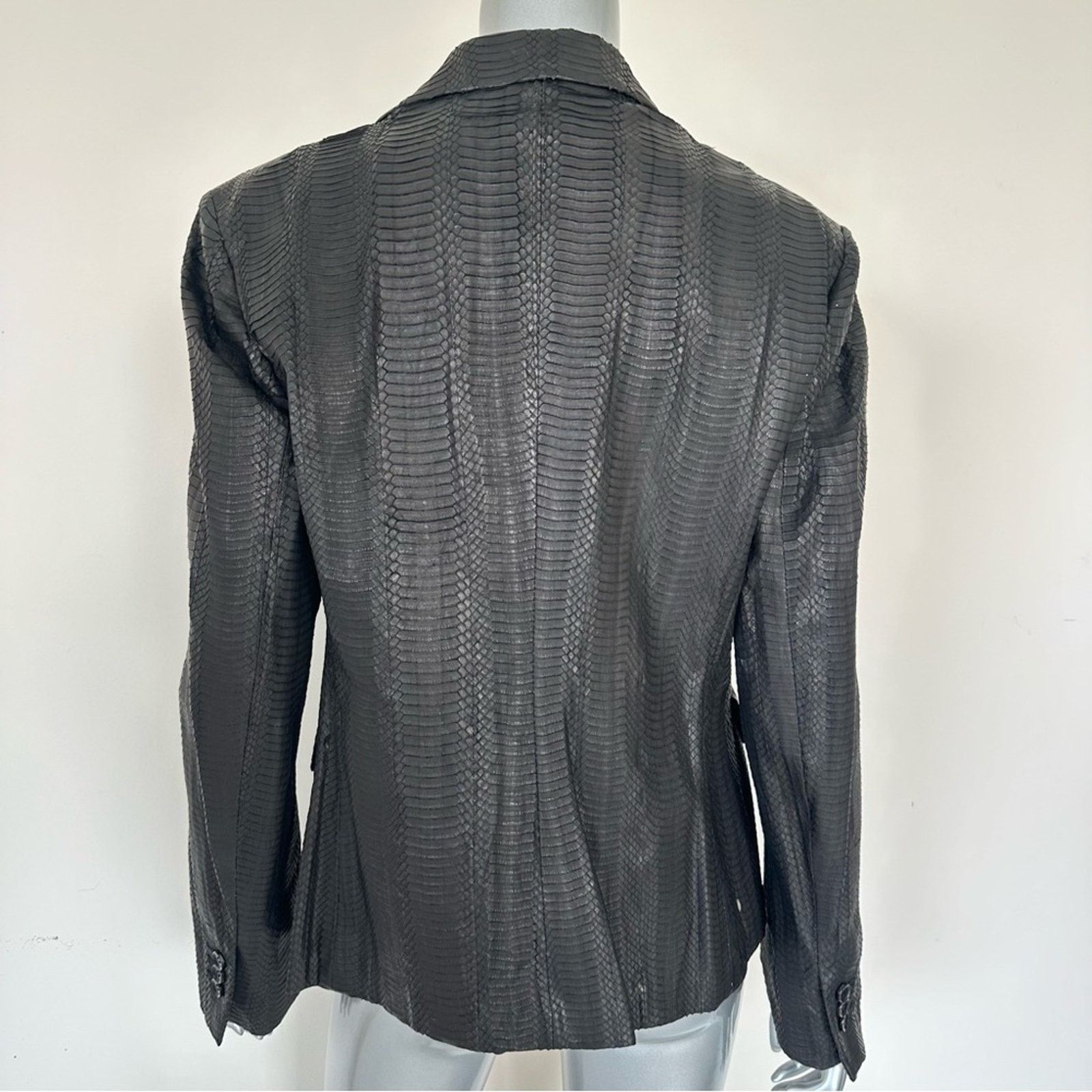 Brioni NWT! Brioni women snake skin leather blazer size 12 US 6500$ Size XL / US 12-14 / IT 48-50 - 3 Thumbnail