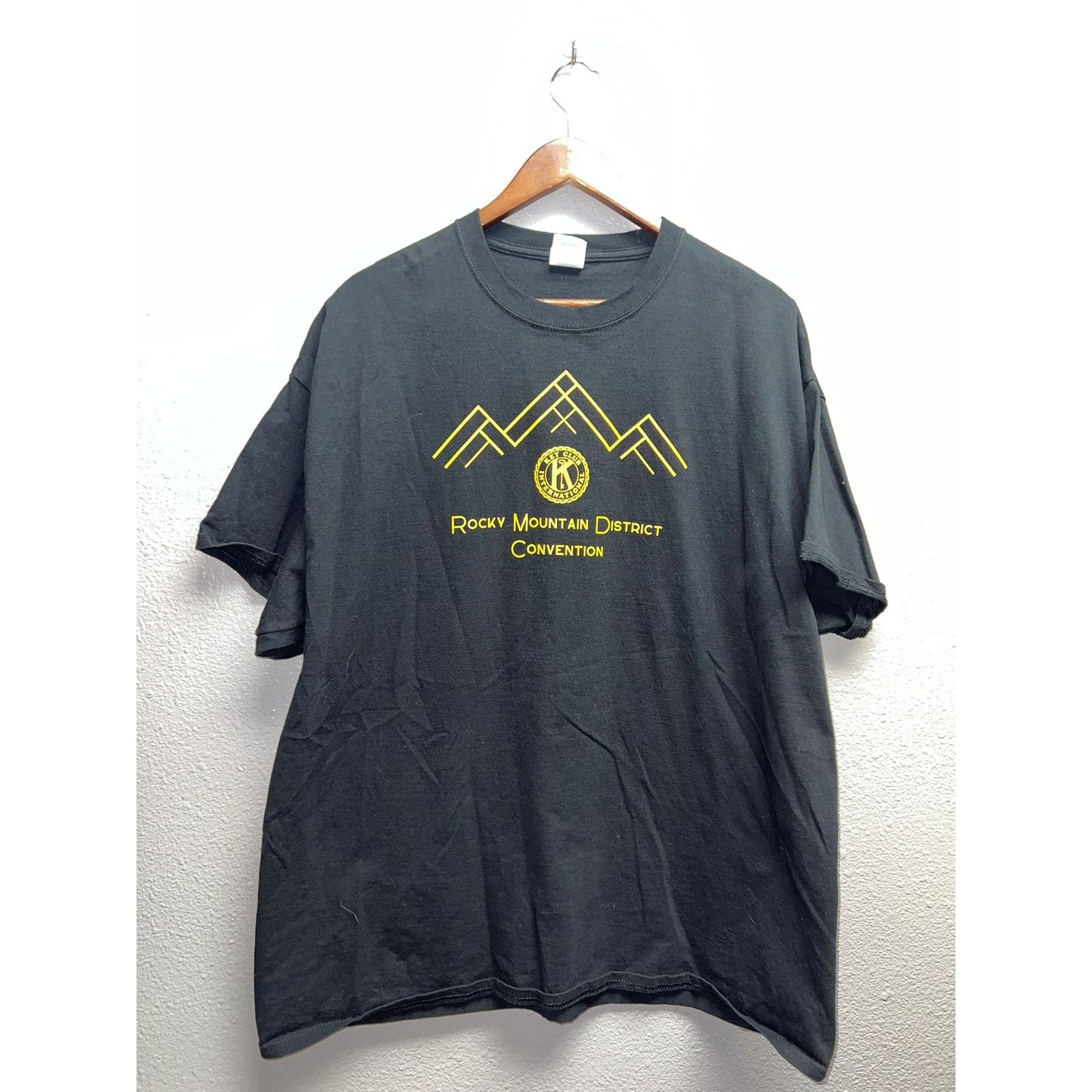 Vintage Rocky Mountain District Convention Shirt Key Club Art Tee 2X Size US XXL / EU 58 / 5 - 2 Thumbnail