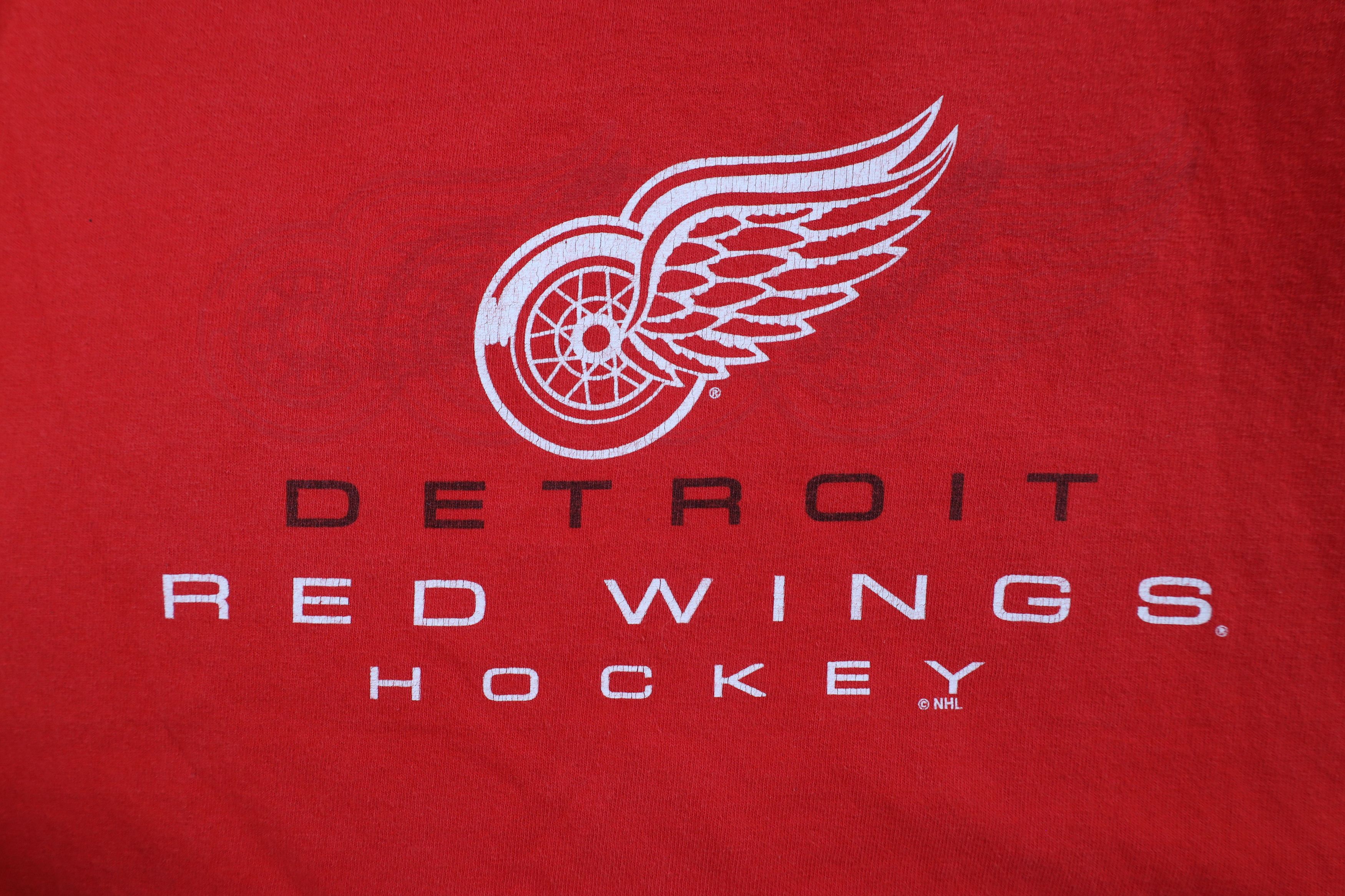 Vintage Vintage 90s Detroit Red Wings Hockey T-Shirt Cotton Red Size US XL / EU 56 / 4 - 4 Thumbnail