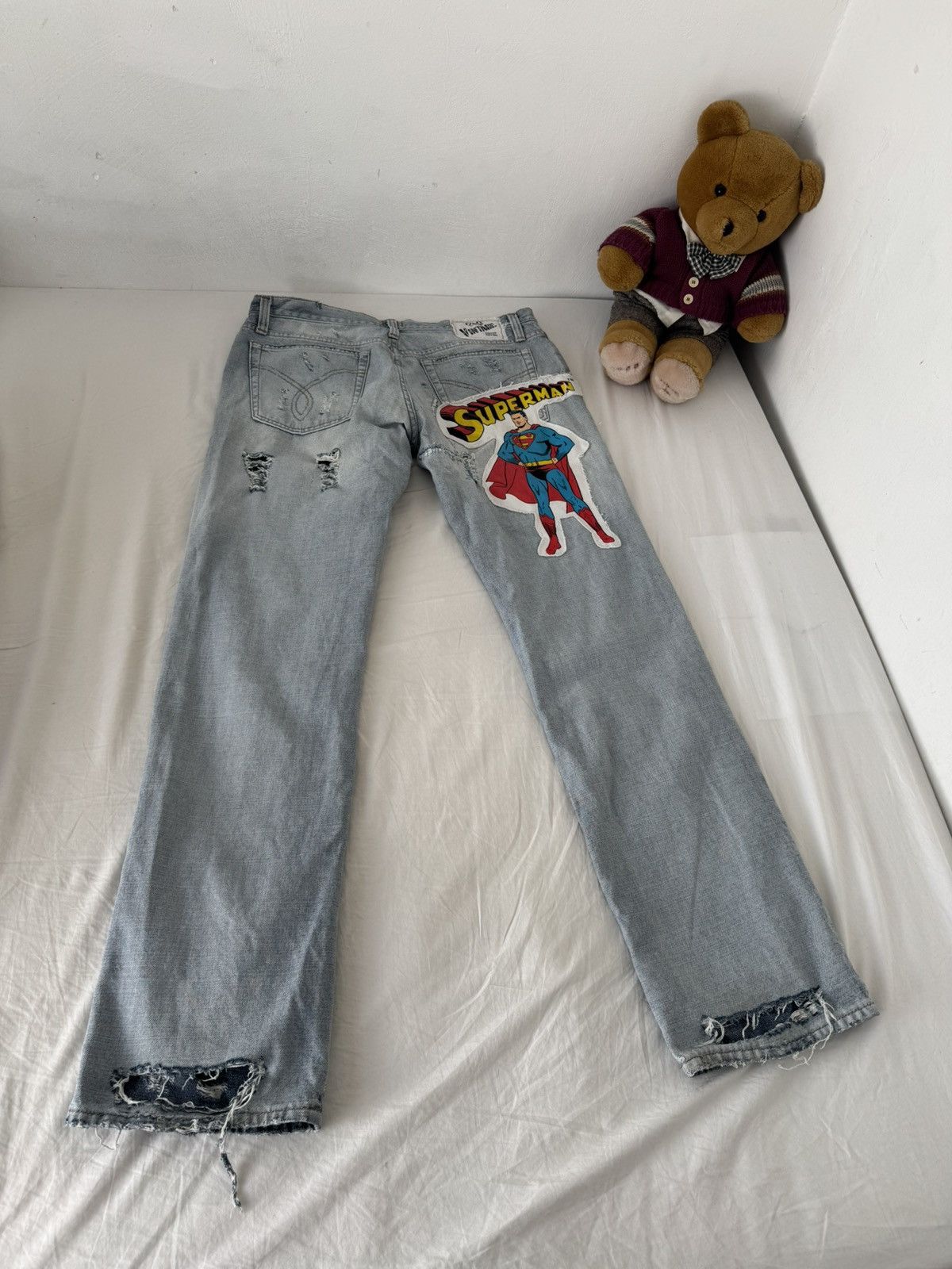 Dolce & Gabbana Dolce & Gabbana X Superman vintage jeans Size US 36 / EU 52 - 1 Thumbnail