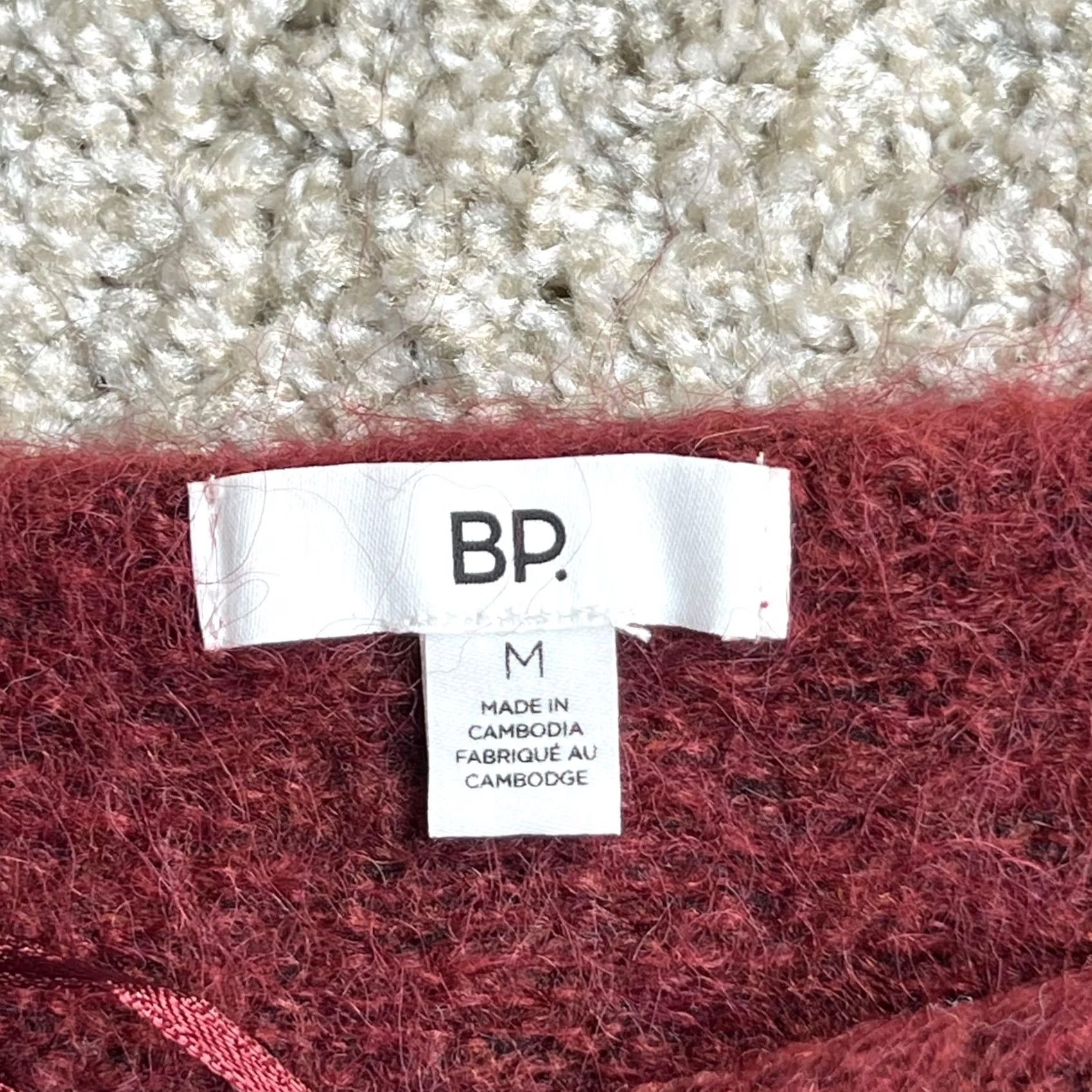Vintage BP. Sweater Juniors M Red Star Graphic Fuzzy Cropped Knit Pullover Size M / US 6-8 / IT 42-44 - 3 Thumbnail