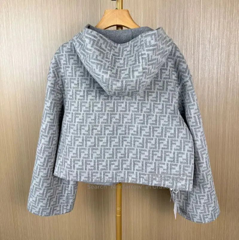 Fendi Fendi Grey Wool Women's Jacket . Size M / US 6-8 / IT 42-44 - 2 Thumbnail