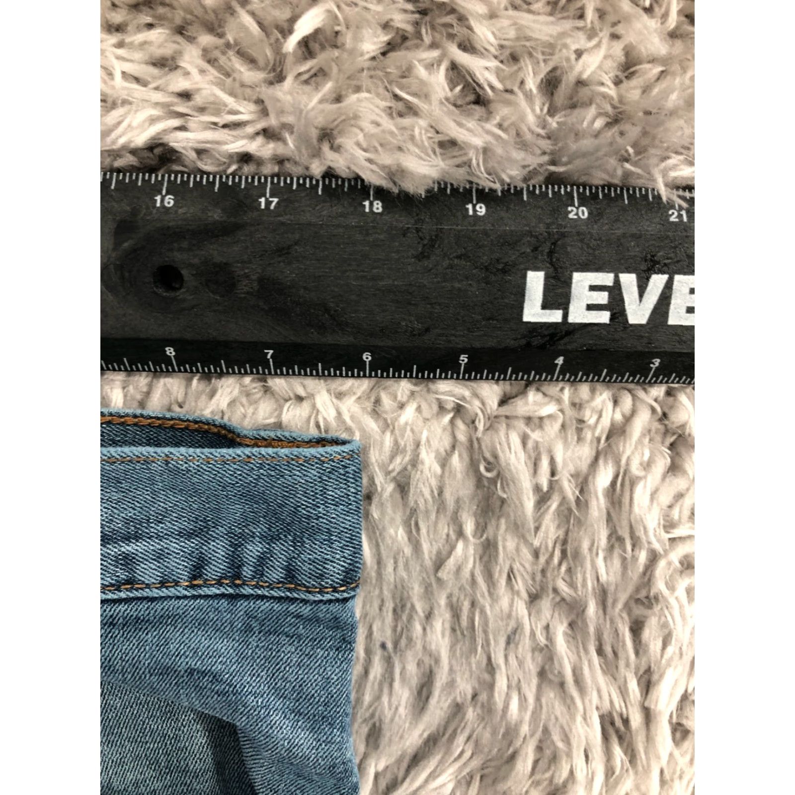 Old Navy Old Navy Straight Jeans Mens 36x34 Mid Rise Medium Wash Blue Denim 5-Pocket Regular Fit Baggy Style Logo Jeans Mens Blue Straight 36 34 Size US 36 / EU 52 - 2 Thumbnail