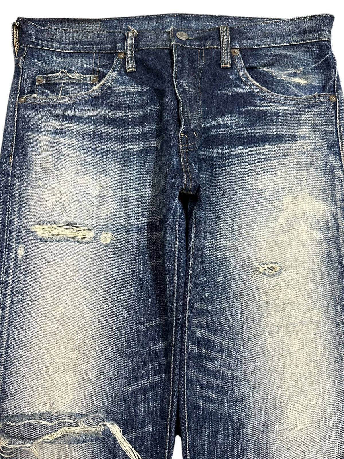 Japanese Brand Vintage Japanese Brand Blue Faded Wash Distressed Jeans Size US 32 / EU 48 - 3 Thumbnail