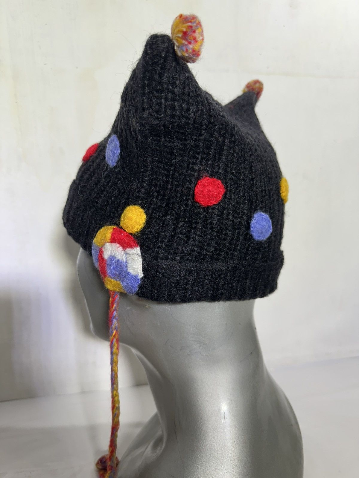 Handmade Unknown Japanese Horn Beanie hats Size ONE SIZE - 6 Thumbnail