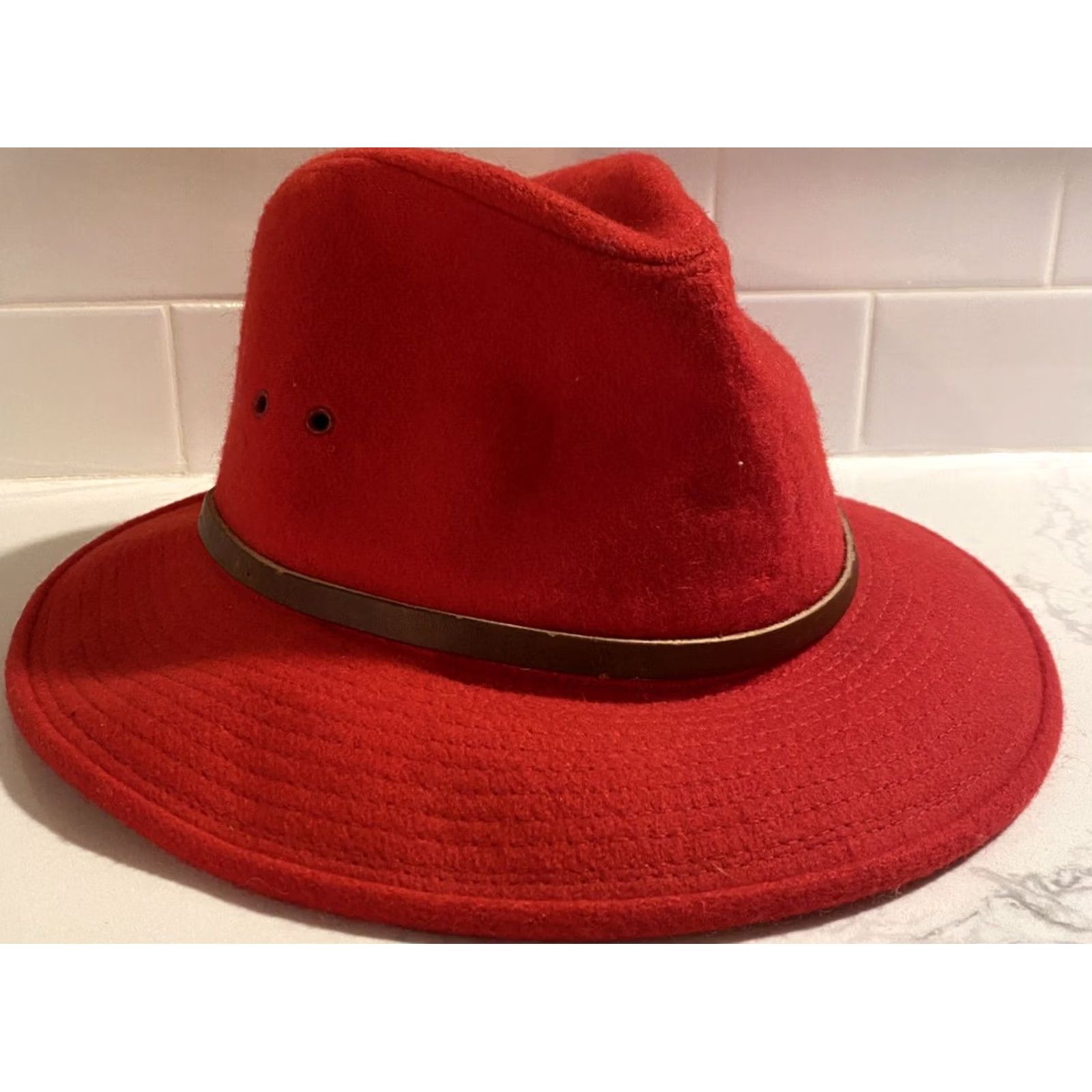 Eddie Bauer VINTAGE Eddie Bauer Women's Fedora Hat Wool Blend Red Size LG Made In USA Womens Fedora Hat Red Wool Blend Eddie Bauer USA LG Size ONE SIZE - 2 Thumbnail