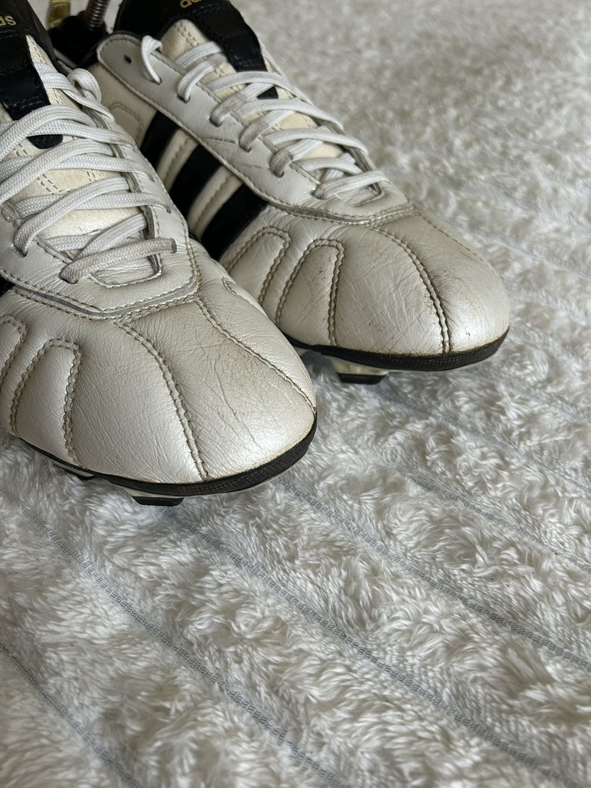 Vintage ADIDAS ADINOVA IV TRX FG FOOTBALL BOOTS (G40637) Size 42 2/3 Size US 9 / EU 42 - 11 Thumbnail
