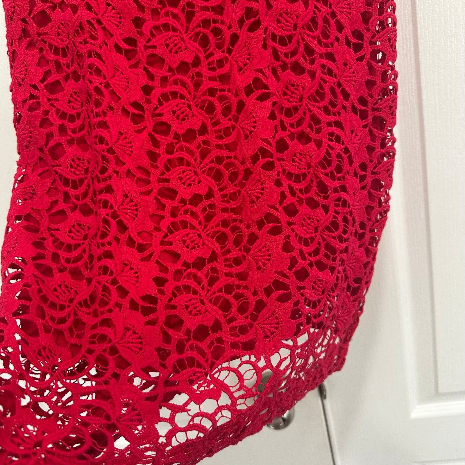 Mango Mango MNG Suit Red Crochet Sleeveless Lace Sheath Dress Size M / US 6-8 / IT 42-44 - 4 Thumbnail