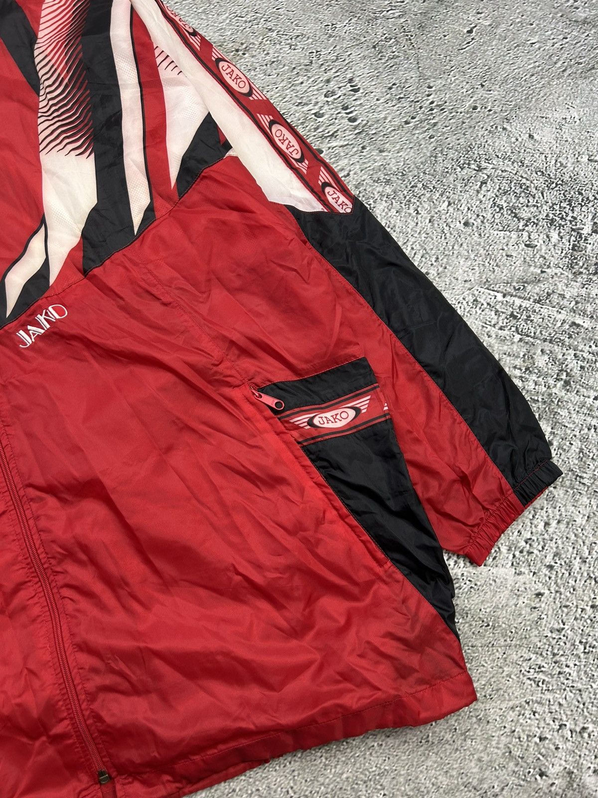 Vintage Jako vintage Track Jacket black white red 90s Size US XL / EU 56 / 4 - 2 Thumbnail