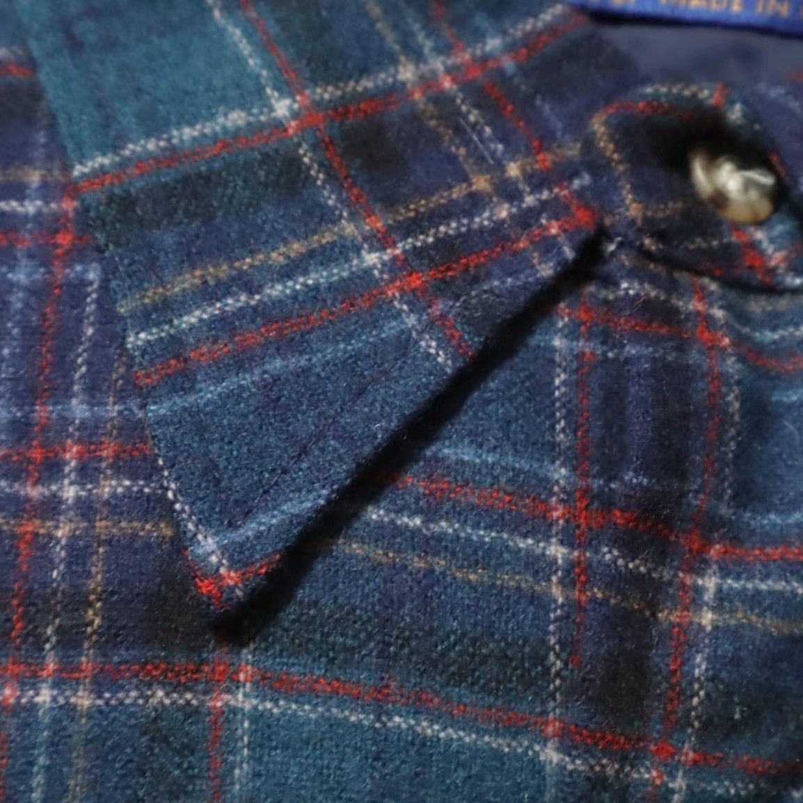 Pendleton VINTAGE Pendleton Shirt Navy Wool Plaid Button Up Men L Size US L / EU 52-54 / 3 - 6 Thumbnail