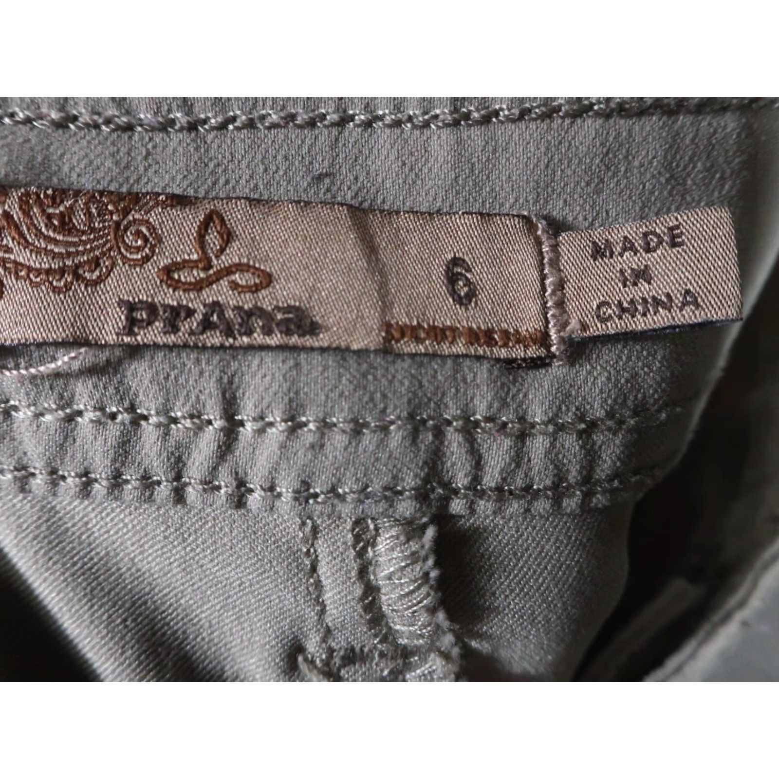 Prana PRANA Pants Womens 6 Brown Bootcut Convertible Shorts Hiking Stretch 31x29 EUC Regular Size 28" / US 6 / IT 42 - 6 Thumbnail