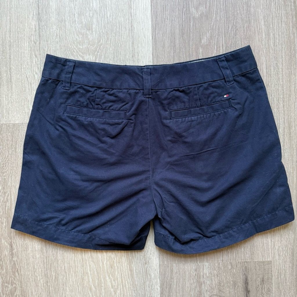 Tommy Hilfiger Tommy Hilfiger Blue Bermuda Shorts Classic Tailored Fit Size 28" / US 6 / IT 42 - 2 Thumbnail