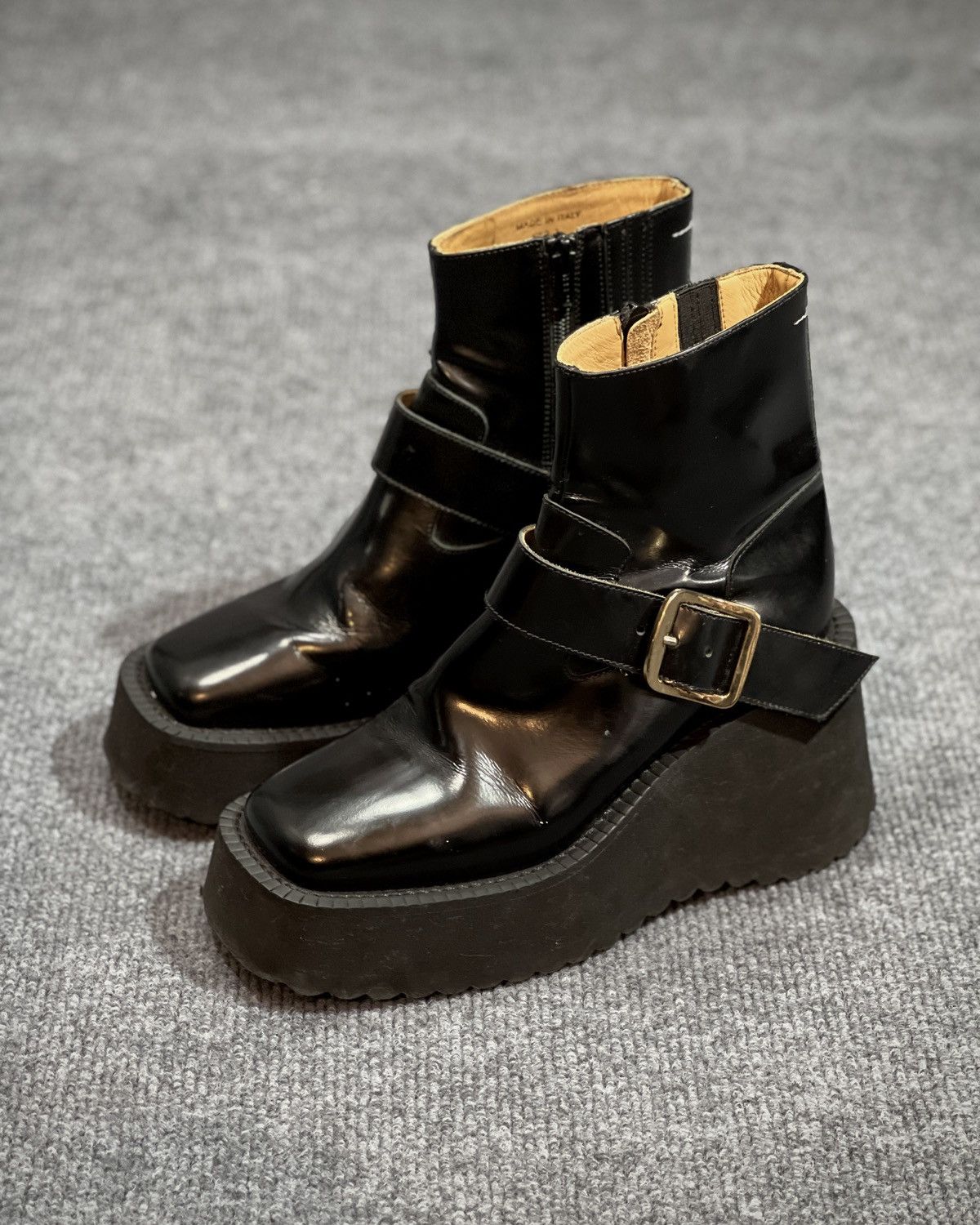 Maison Margiela MM6 MAISON MARGIELA BLACK PLATFORM ANKLE BOOT Size US 7 / IT 37 - 1 Thumbnail
