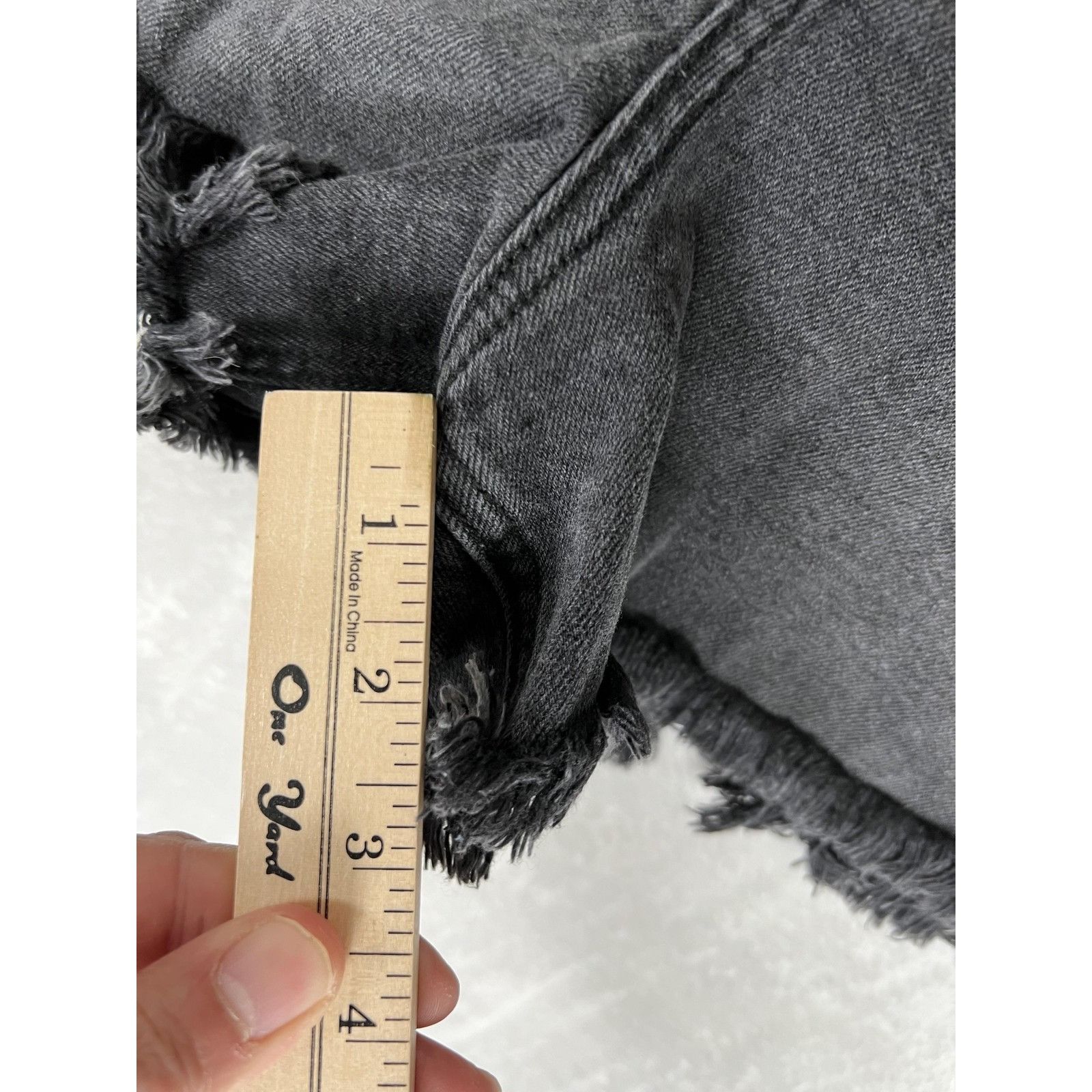 Hollister Hollister Shorts Womens 13 W31 Black High Rise Mom Fringe H Size 31" - 3 Thumbnail