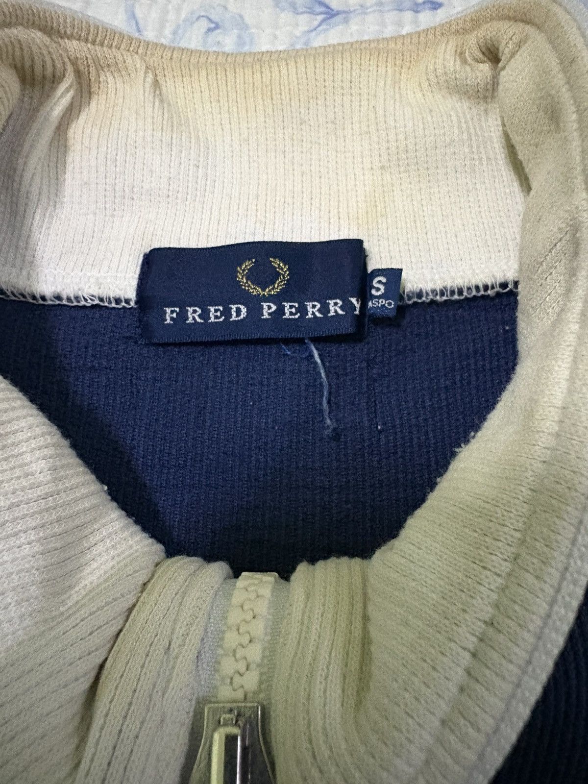 Fred Perry Fred Perry Vest Sleeveless Jacket Size US S / EU 44-46 / 1 - 6 Thumbnail