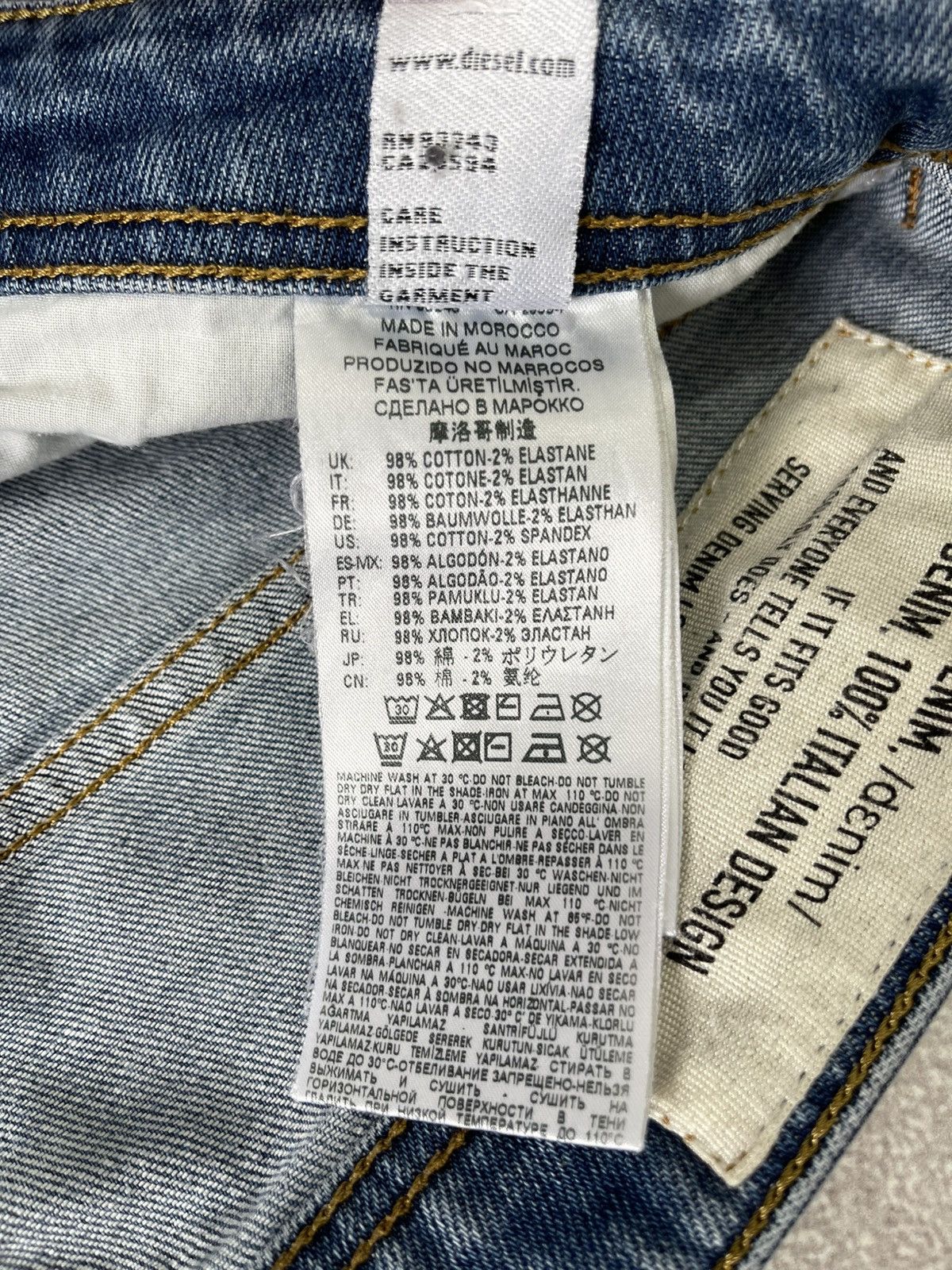 Diesel Diesel Larkee Straight Fit y2k Low Rise Leather Patch Jeans Size US 33 - 17 Thumbnail