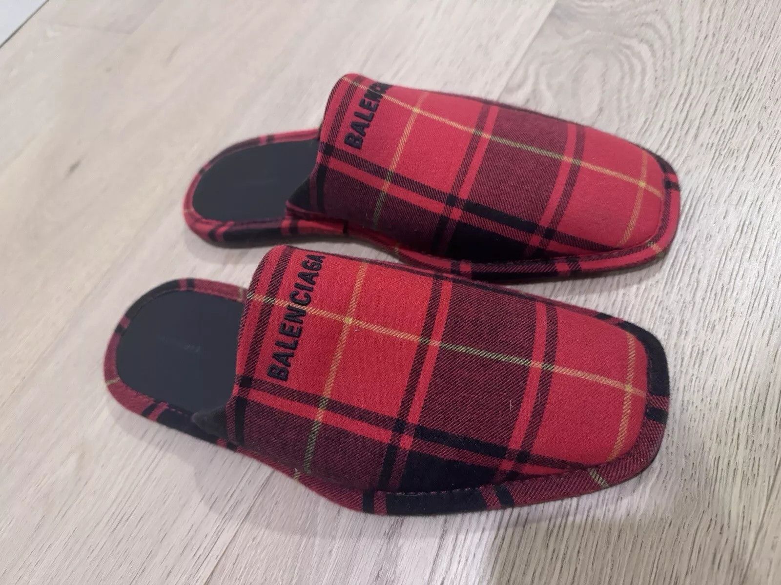 Balenciaga Red and Black Checkered Slippers Furry open mule main image 4