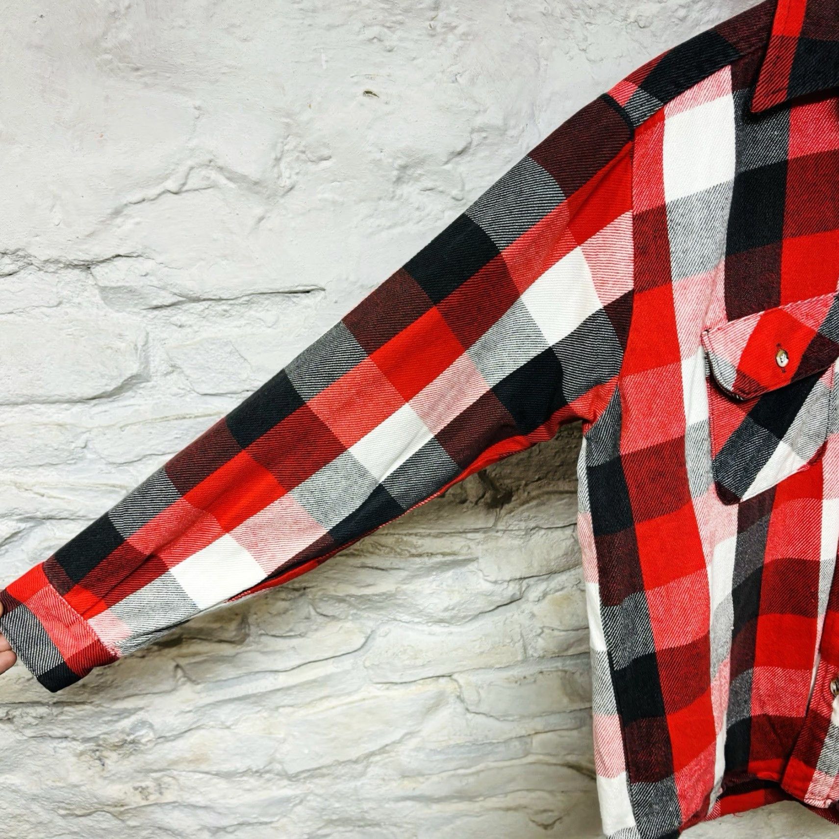 VINTAGE Five Brothers Shirt Mens M Red Buffalo Plaid Flannel Made USA Button-Up Pocketed Long Sleeve