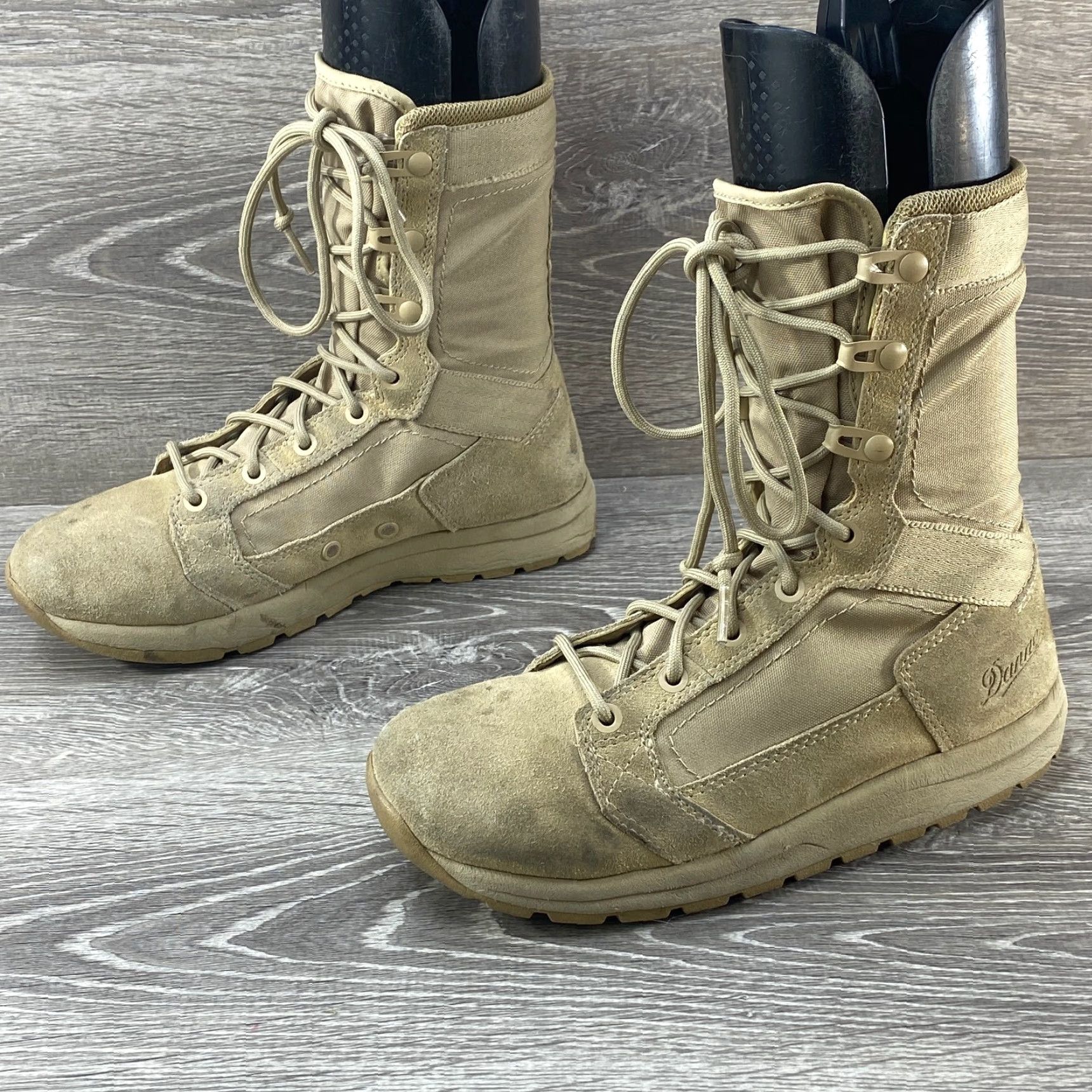Danner Danner Tachyon 8" Military Tactical Boots Combat Mens 5 EE Tan Leather Suede Coyote Shoes Size US 5 / EU 37 - 5 Thumbnail