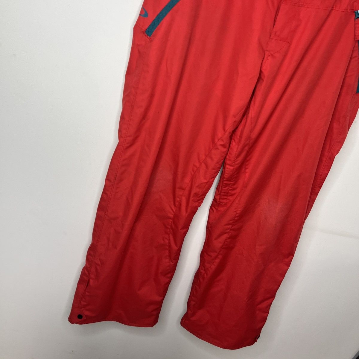 Oakley Oakley Snow Pants Vintage Outdoor Gorcope Streetwear Red Size US 36 / EU 52 - 4 Thumbnail