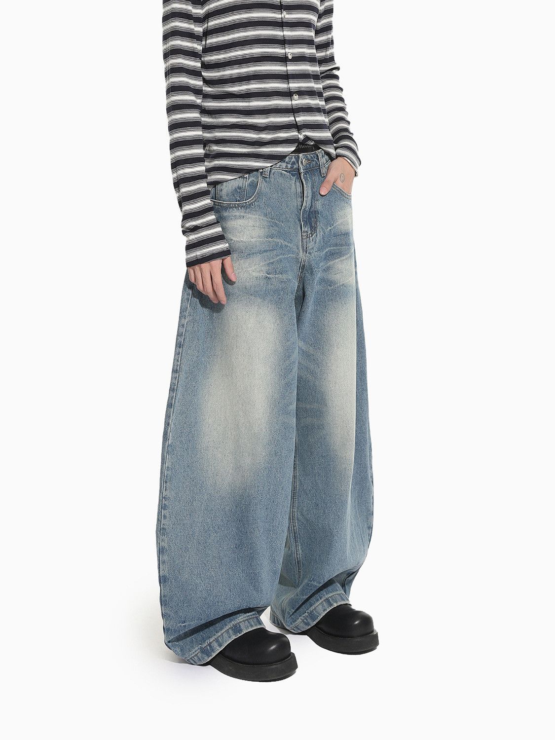 Vintage Men's Japanese-Style Retro Casual Curved-Leg Jeans Size US 32 / EU 48 - 3 Thumbnail
