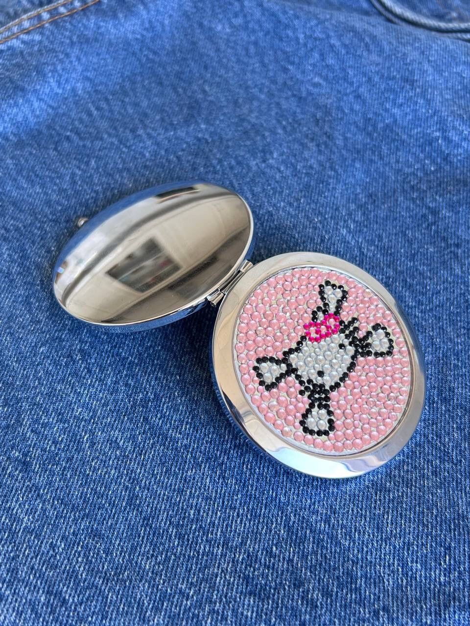 Japanese Brand × Vintage Vintage Hello Kitty Japanese style futuristic Steel Mirror Size ONE SIZE - 6 Thumbnail