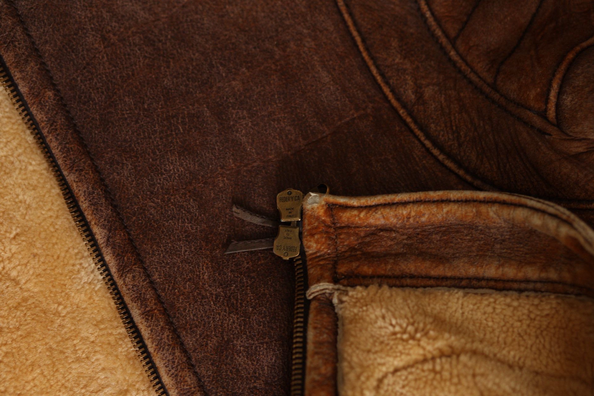 Vintage 1970’s Italian Shearling Café Racer Jacket Size US L / EU 52-54 / 3 - 15 Thumbnail