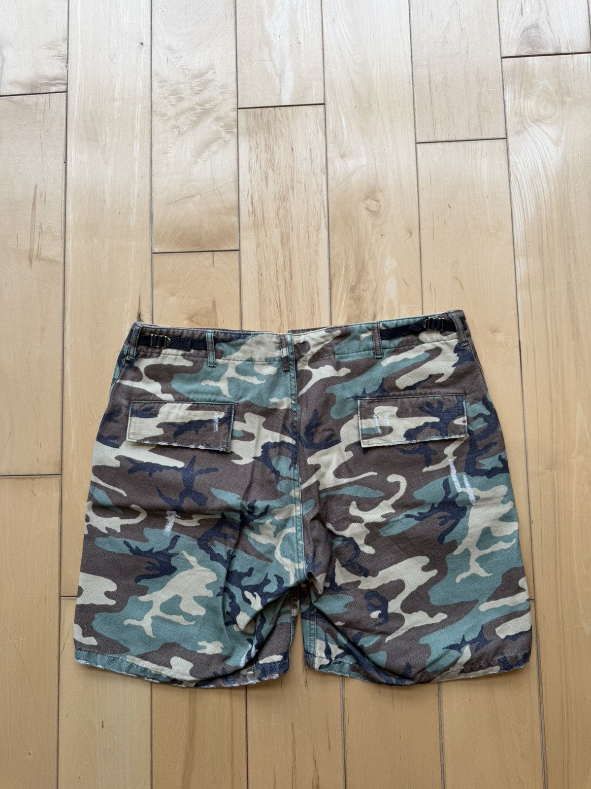 ERL Camo Cargo Shorts Size US 34 / EU 50 - 7 Thumbnail