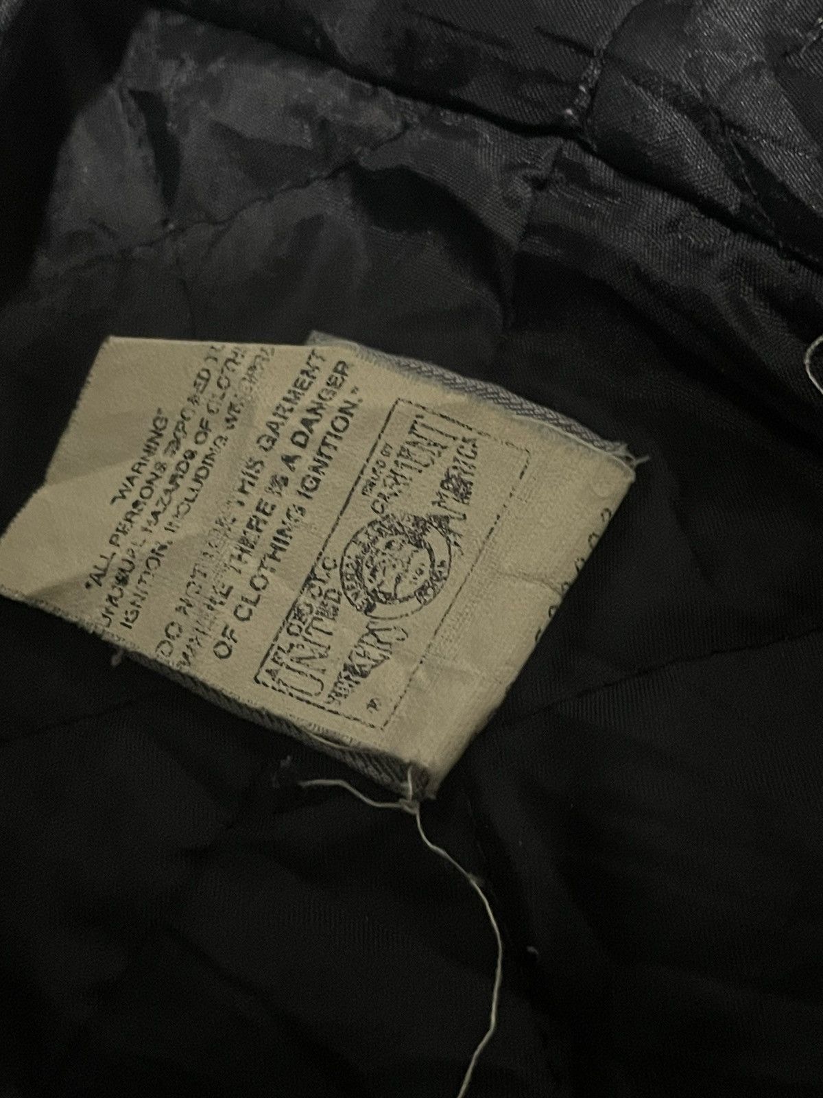 Carhartt Crazy carhartt vintage 90s active jacket Size US L / EU 52-54 / 3 - 6 Thumbnail