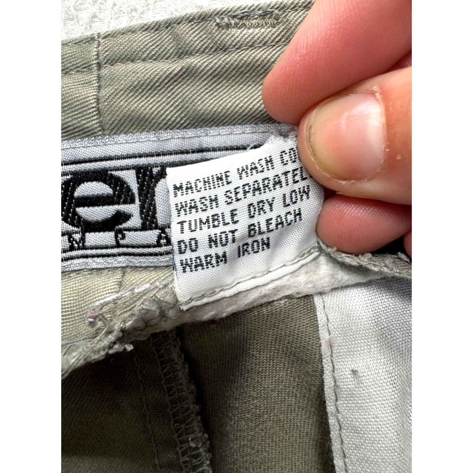 Vintage VINTAGE Mens Company Khaki Pleated Chino Trousers 30 Inseam 30 Pants Mens Woman? Size US 30 / EU 46 - 5 Thumbnail