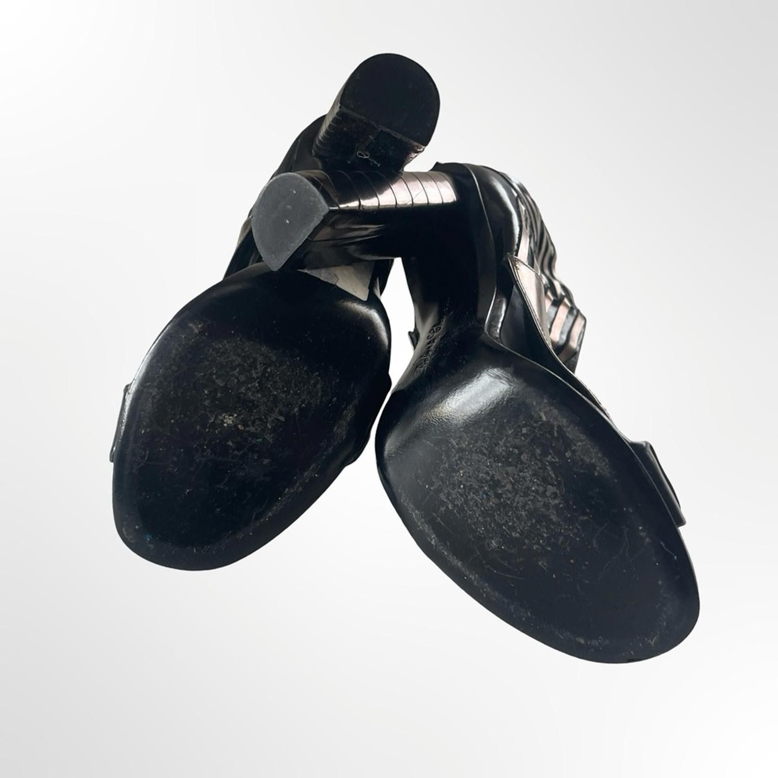 Other Robert Clergerie Black and Gold Heels in size 6 Size US 6 / IT 36 - 4 Thumbnail