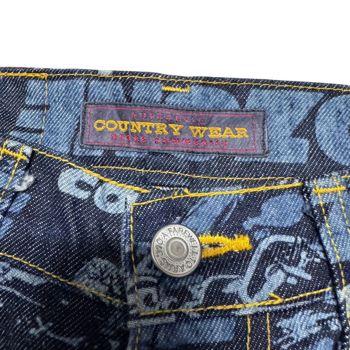 Hysteric Glamour OZONE COMMUNITY Motorcycle Print Denim Flare Jeans Size US 28 / EU 44 - 6 Thumbnail