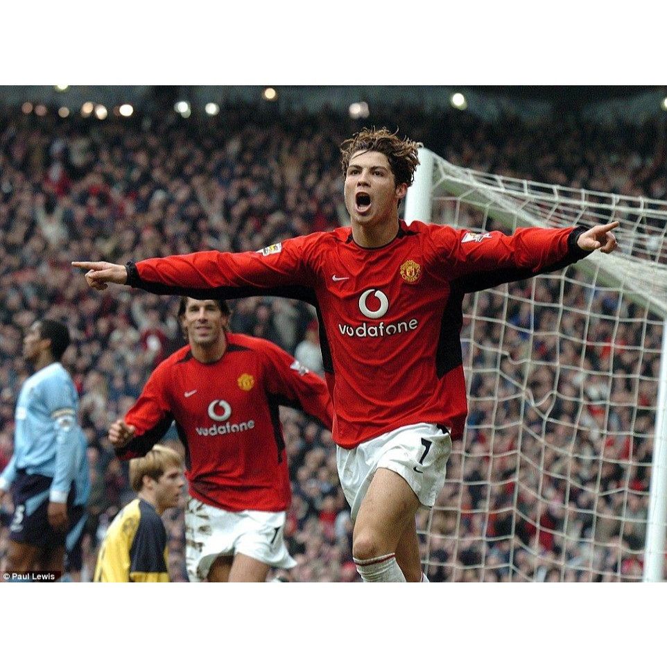 Nike Ronaldo Manchester United 2003 2004 DEBUT Soccer Jersey XL Size US XL / EU 56 / 4 - 10 Thumbnail