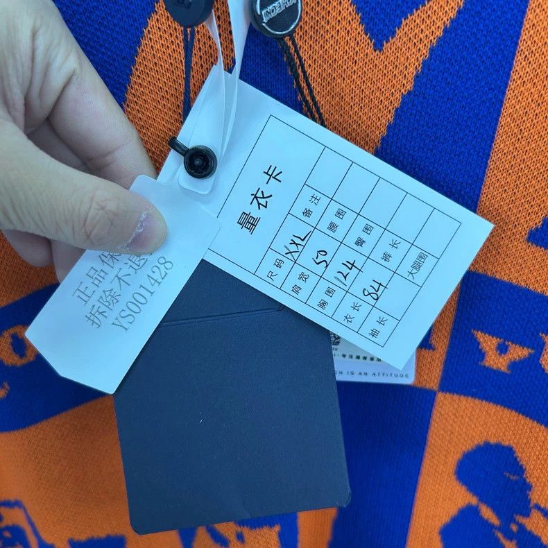 Louis Vuitton Louis Vuitton Orange and Blue Checkerboard Plus Size Knit Size XXL / US 16-18 / IT 52-54 - 5 Thumbnail