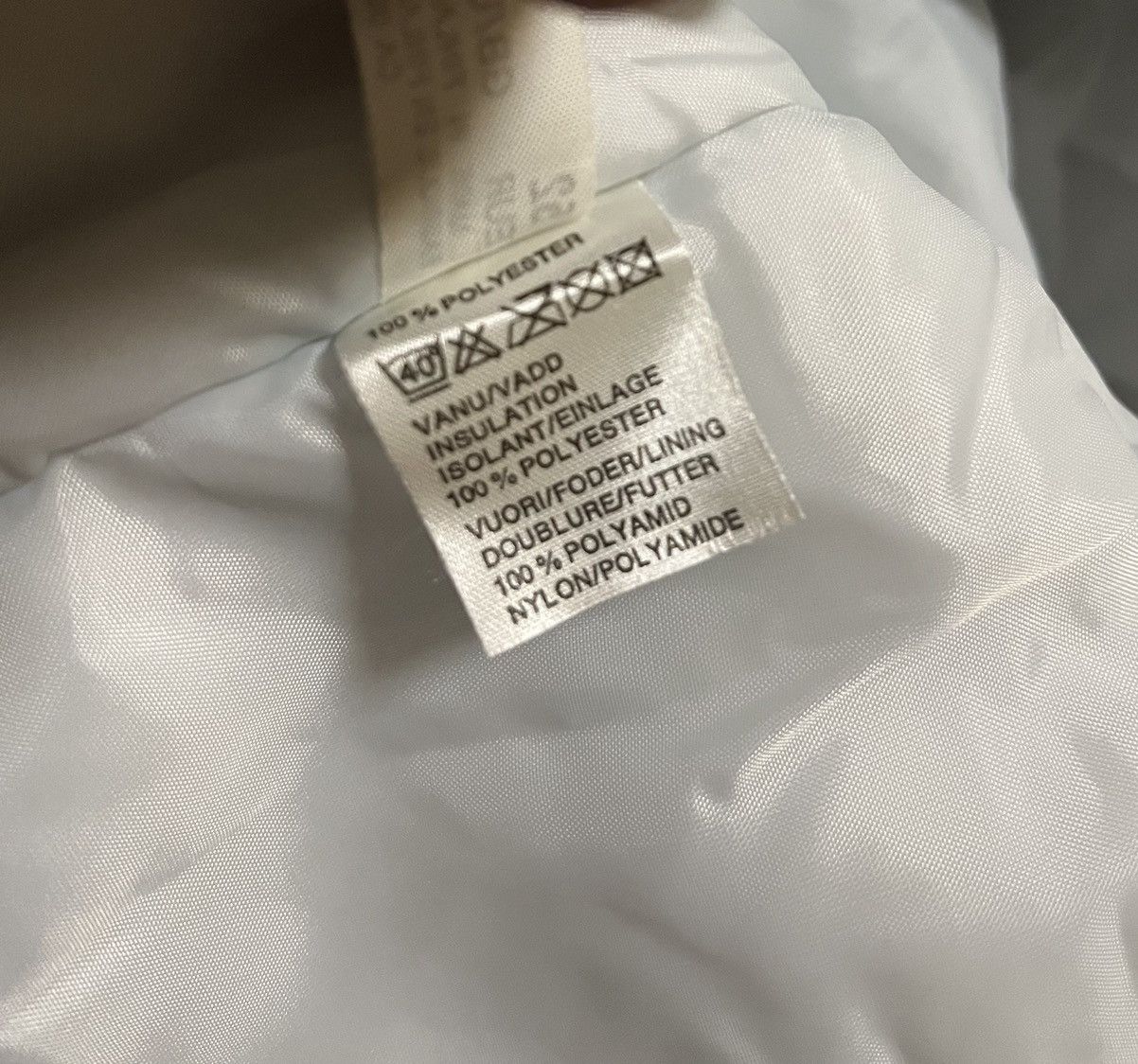 Vintage Vintage Luhta Made in Finland Astronaut Snow Puffer Jacket Size US XL / EU 56 / 4 - 14 Thumbnail