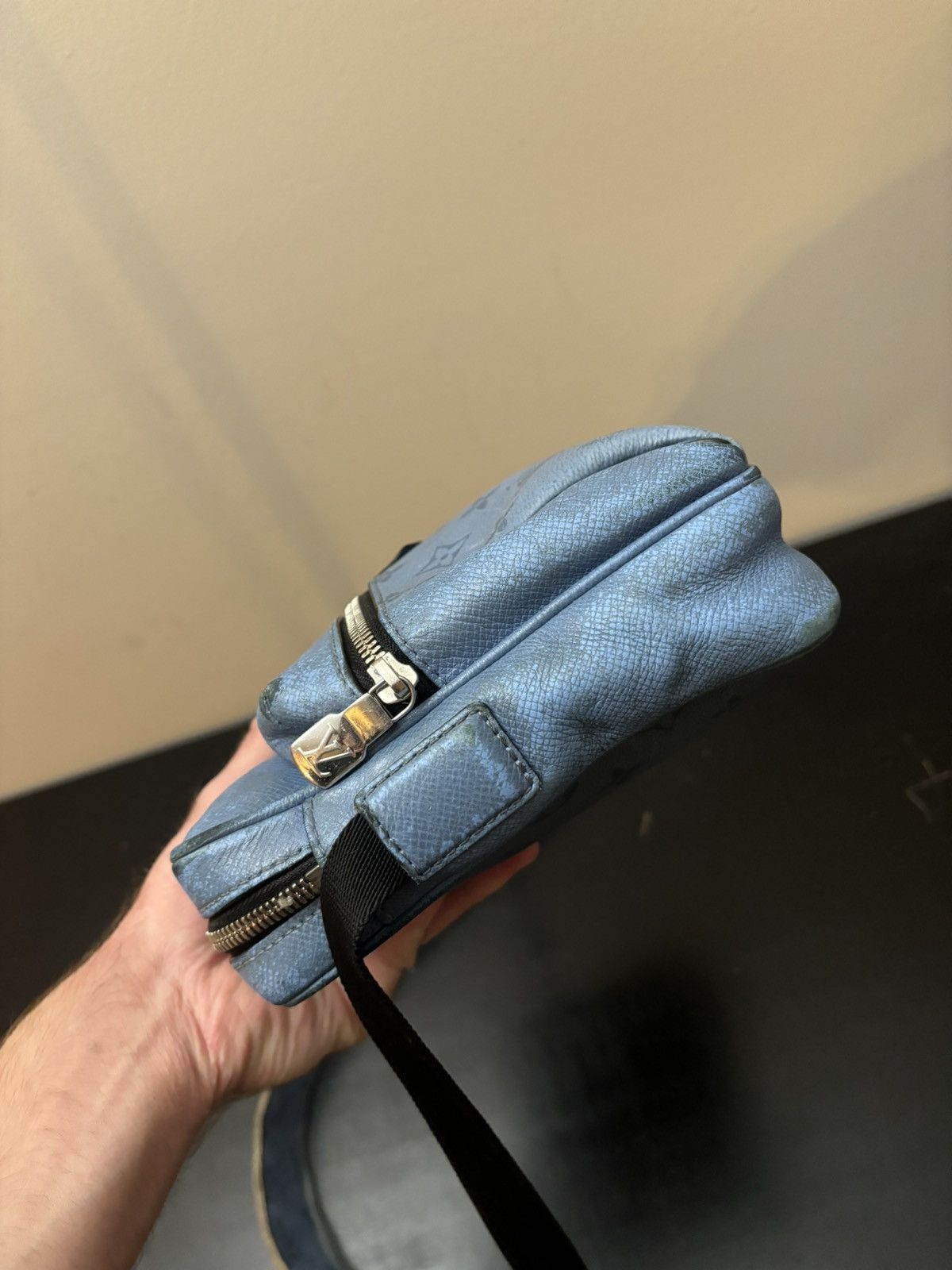 Louis Vuitton Louis Vuitton Taigarama Outdoor Monogram Messenger Bag Blue Size ONE SIZE - 5 Thumbnail