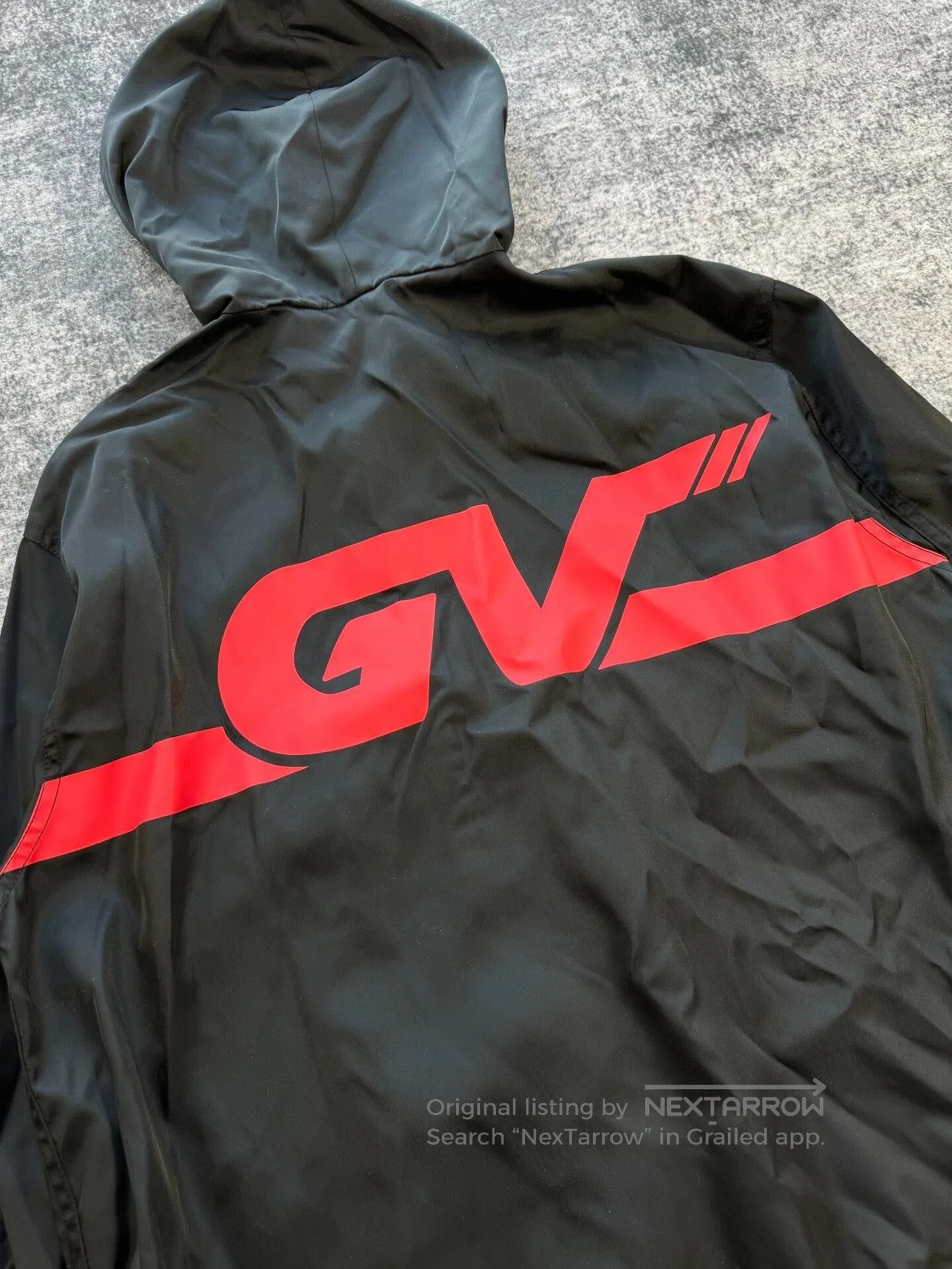 Givenchy Givenchy Black and Red Hooded Jacket. Size US L / EU 52-54 / 3 - 3 Thumbnail