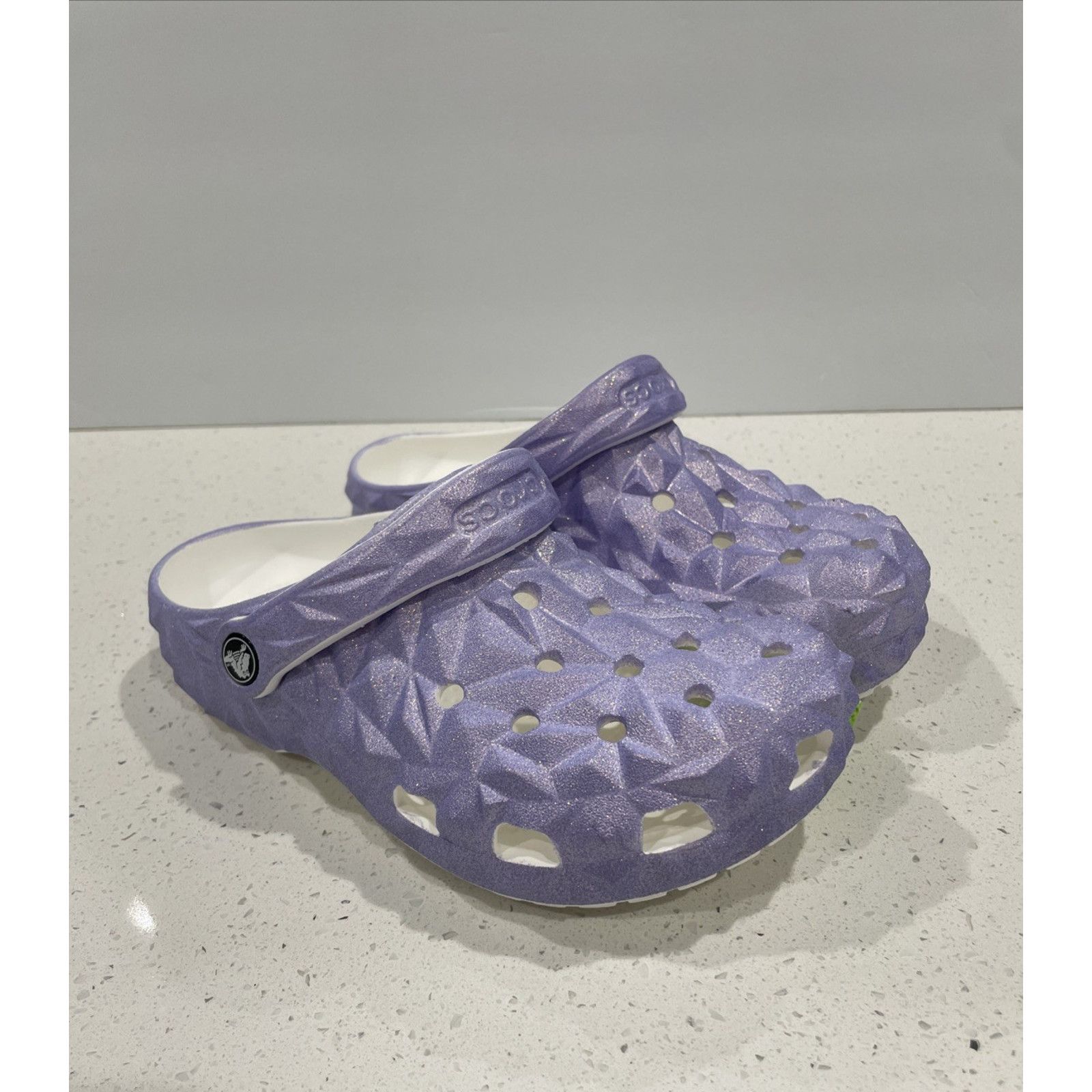 Crocs Crocs Iridescent Geo Clog Women's Sz 6 Violet/White NEW Size US 6 / IT 36 - 1 Thumbnail