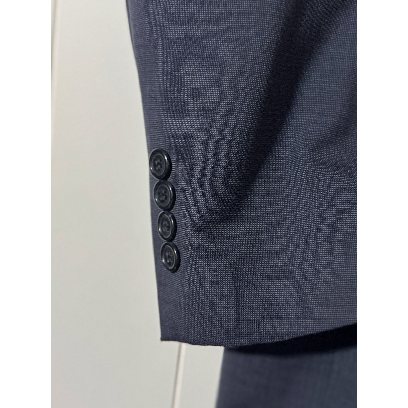 Jos. A. Bank Jos. A. Bank · Men’s 44 XL · 100% Wool Blazer · Navy Blue Size 44L - 7 Thumbnail