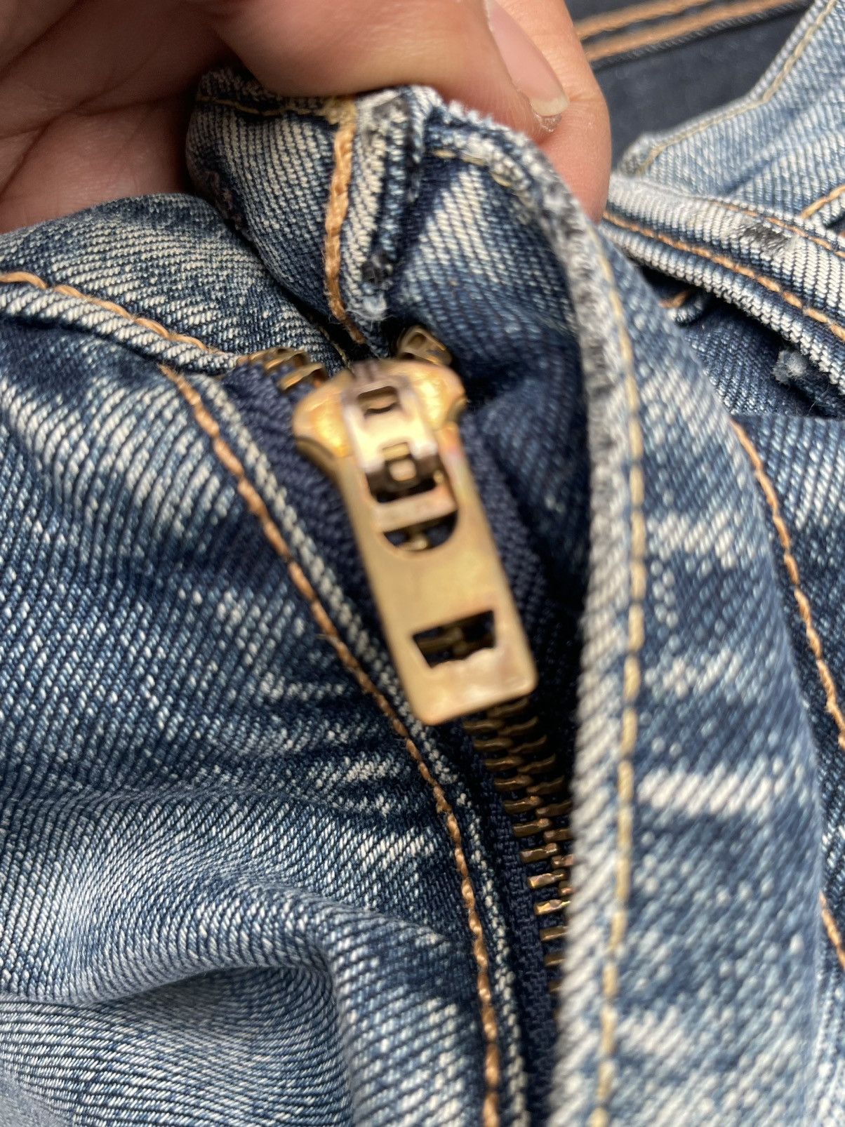 Levi's Levi’s 505 Distresed Denim Size US 31 - 19 Thumbnail