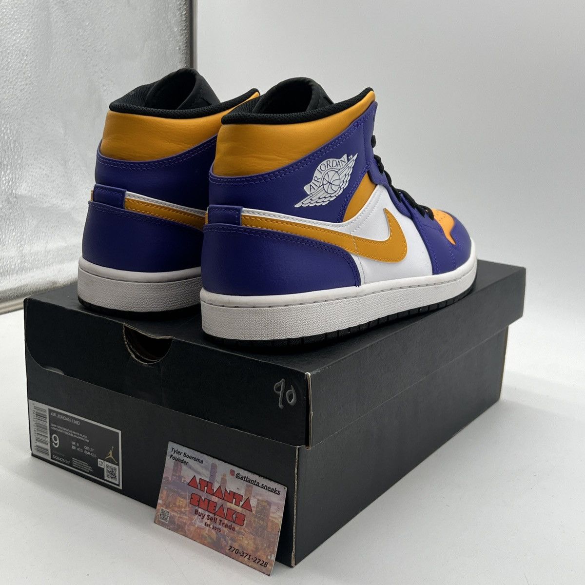 Nike Air Jordan 1 mid lakers Size US 9 / EU 42 - 5 Thumbnail
