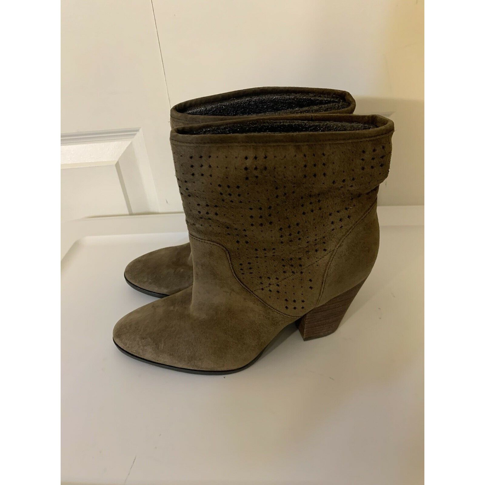 Other ENZO ANGIOLINI Gregory Brown Suede Leather Ankle Bootie Size Size US 7.5 / IT 37.5 - 1 Thumbnail