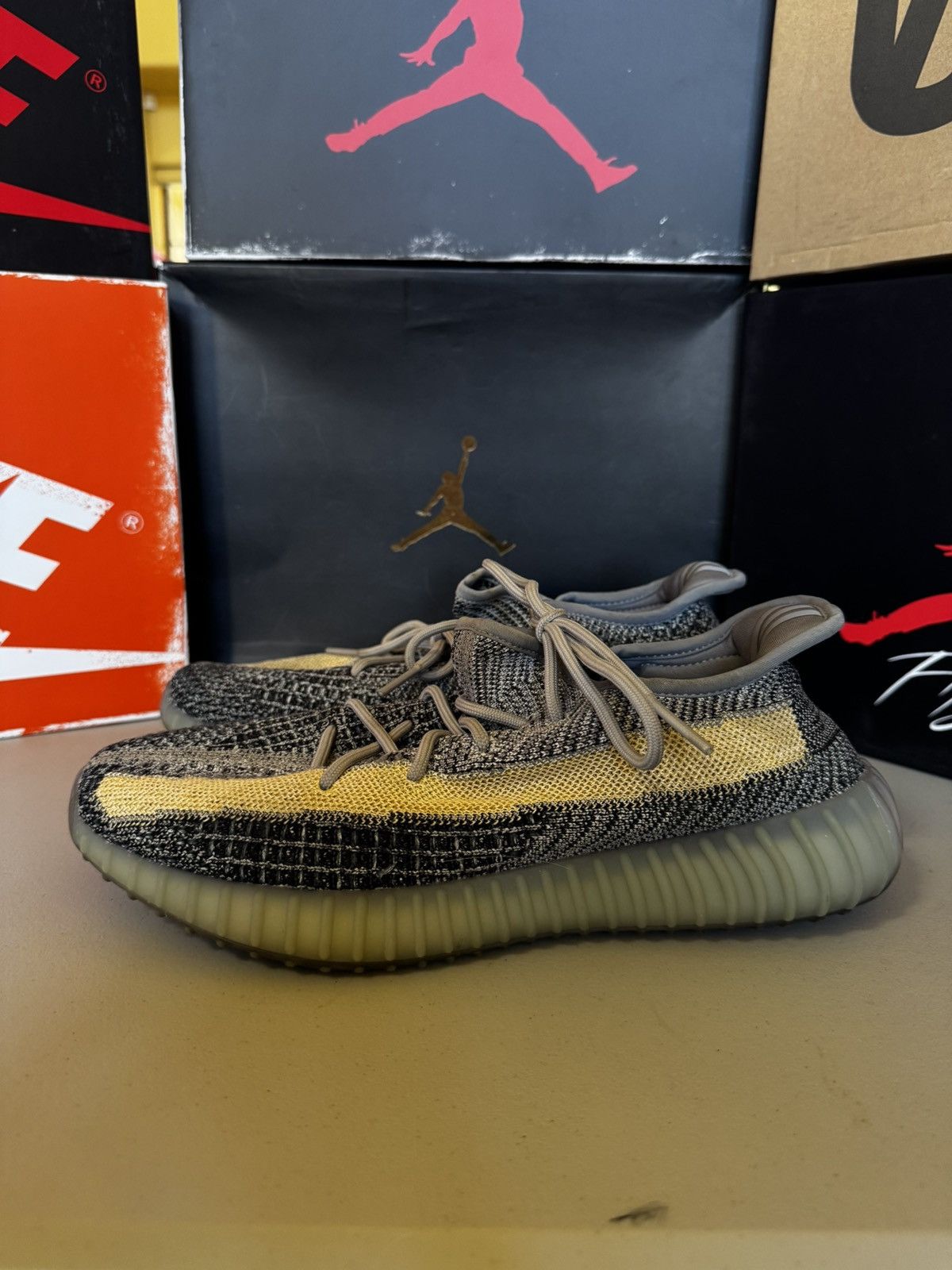 Yeezy Yeezy 350 Ash Blue Size US 10 / EU 43 - 5 Thumbnail