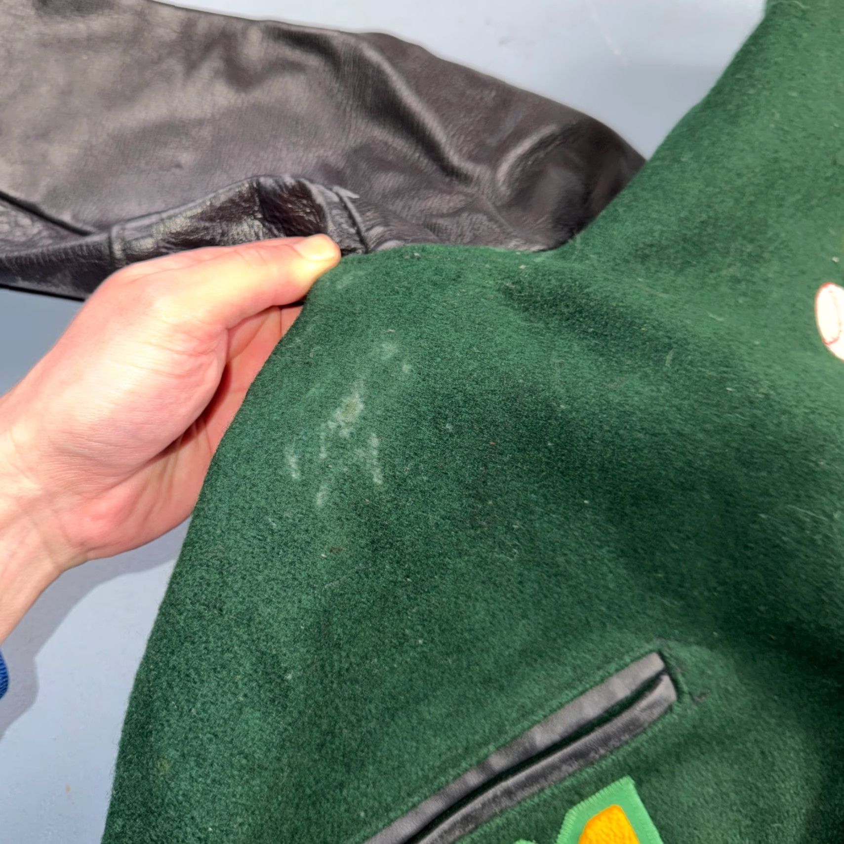 Evergreen VINTAGE Varsity Jacket 44 VTG Green Wool Leather Evergreen Plainsmen Chainstitch Mens Jacket 90s Green Size US S / EU 44-46 / 1 - 7 Thumbnail