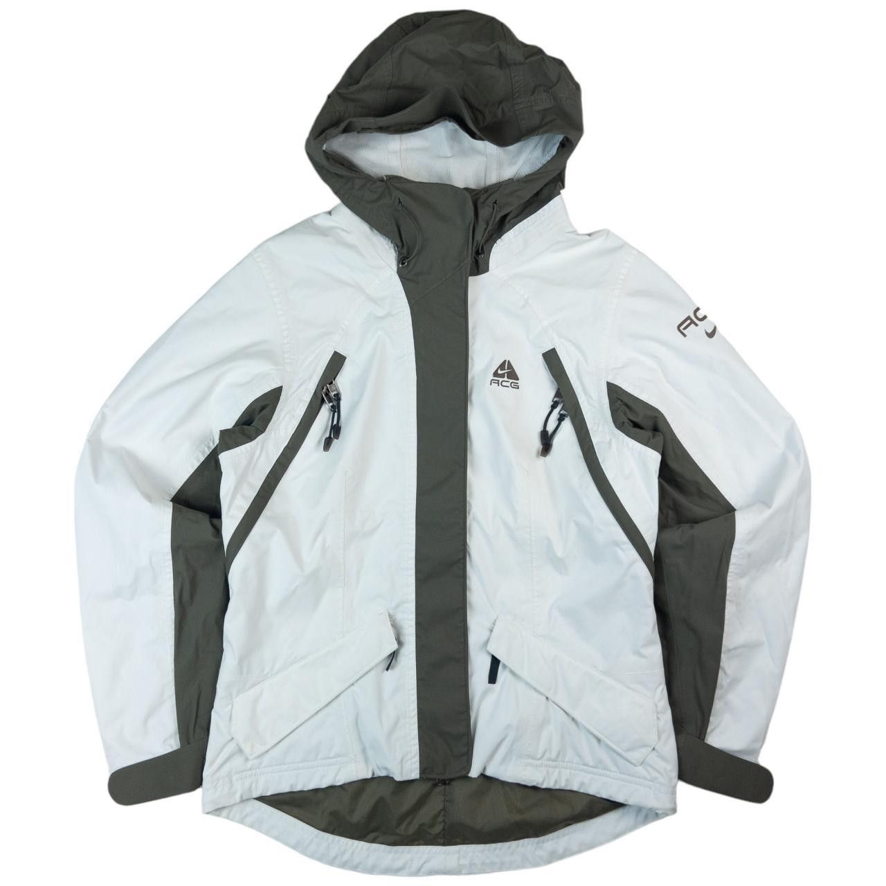 Nike ACG Vintage Nike ACG Zip Up Jacket Women's Size S Size S / US 4 / IT 40 - 1 Thumbnail