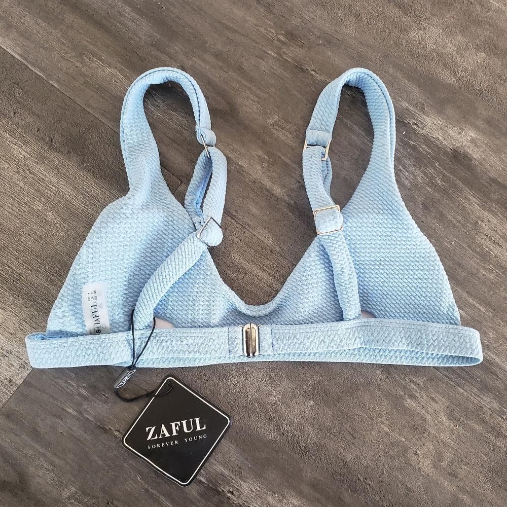Designer Light Blue Textured Zaful Bikini Top Size ONE SIZE - 2 Thumbnail