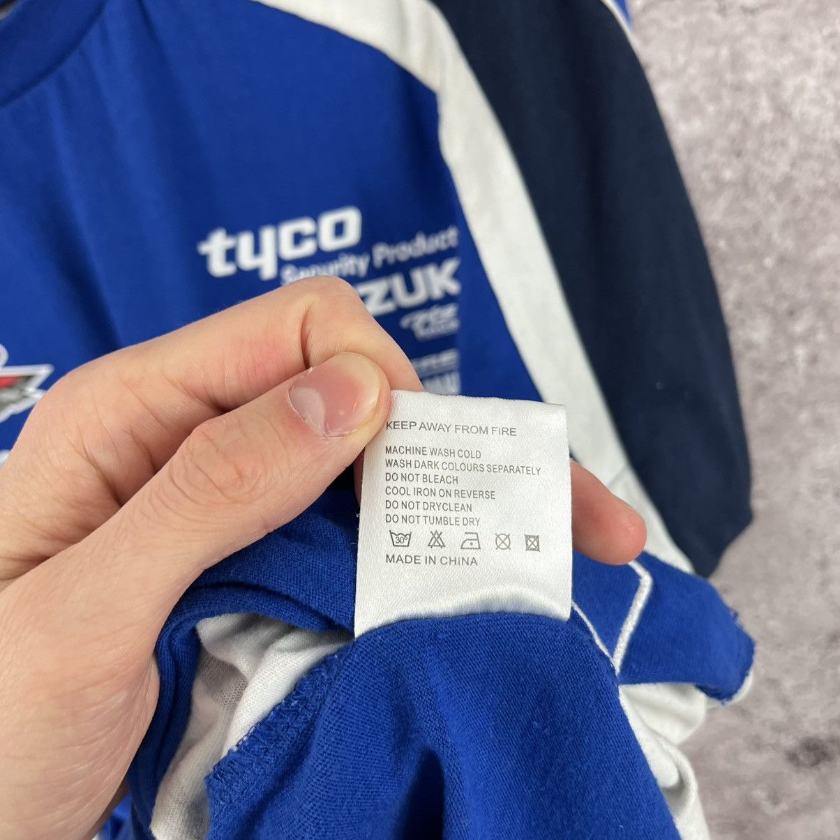 Japanese Brand Suzuki Collection Tyco Castrol Moto Japanese Style Tee Sz L Size US L / EU 52-54 / 3 - 11 Thumbnail