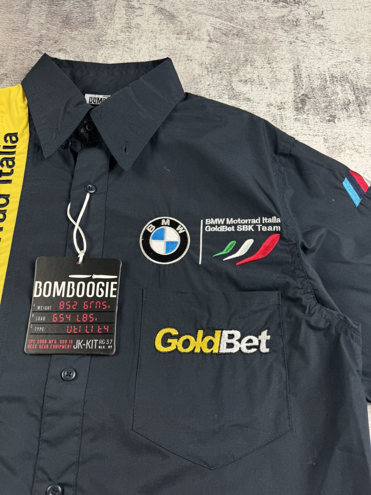 Bomboogie Vintage Bomboogie Formula 1 F1 Motorrad Button NEW Shirt Tee Size US S / EU 44-46 / 1 - 9 Thumbnail
