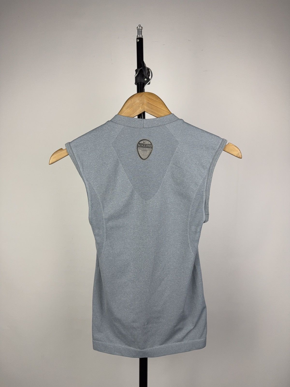 Nike Nike Pro Compression Sleeveless Training Sports Top M Size M / US 6-8 / IT 42-44 - 7 Thumbnail