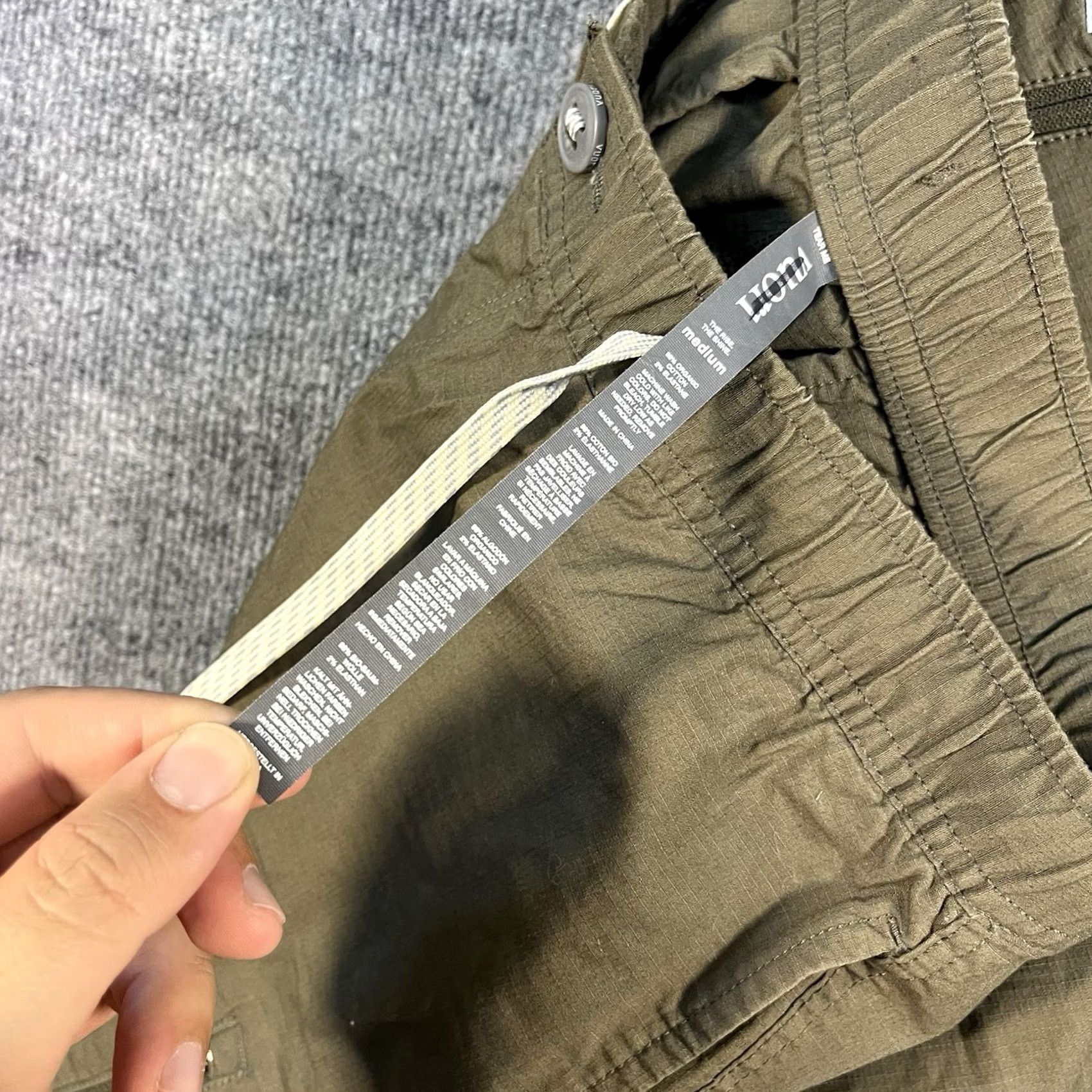 Vuori Vuori Pants Mens M Green Ripstop Tapered Jogger Athletic Zip Pocket Pockets Adjustable Waist Stretch Size US 31 - 8 Thumbnail